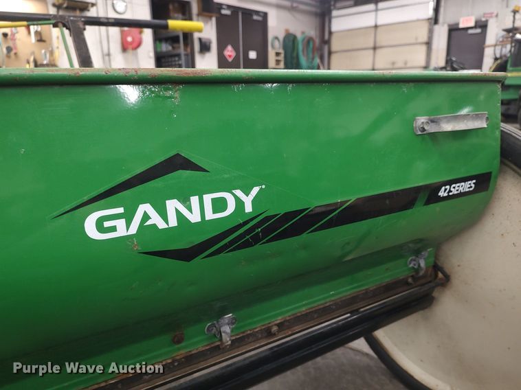 image for item LG9643 (2) Gandy 42 drop spreaders