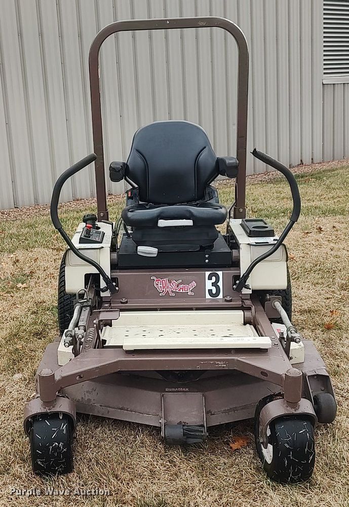 image for item LG9644 Grasshopper 225  ZTR lawn mower