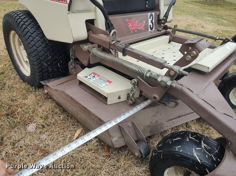 image for item LG9644 Grasshopper 225  ZTR lawn mower