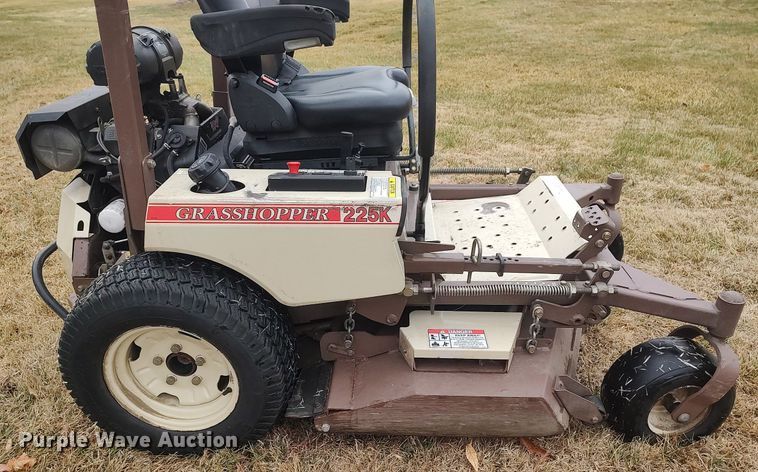 image for item LG9644 Grasshopper 225  ZTR lawn mower