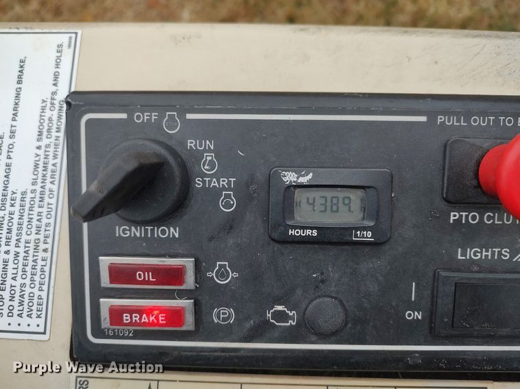 image for item LG9644 Grasshopper 225  ZTR lawn mower