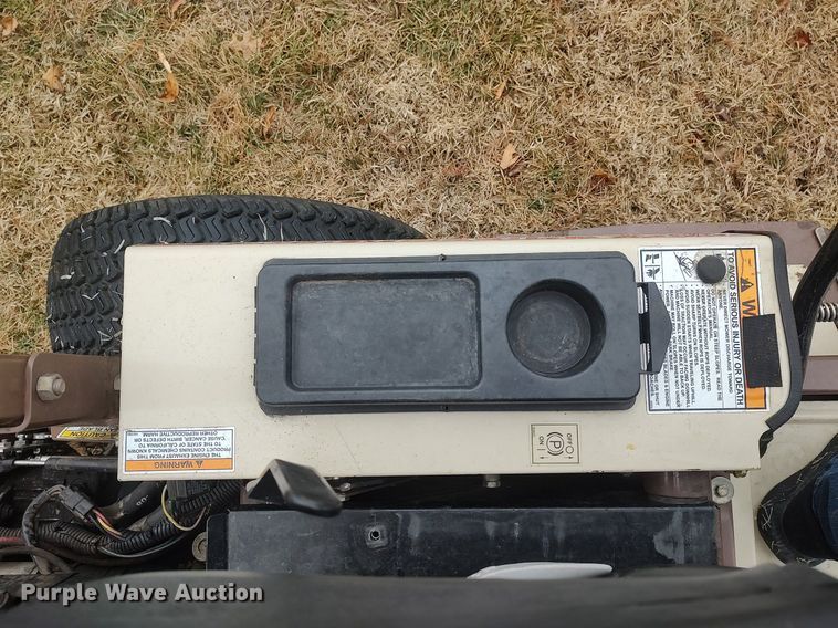 image for item LG9644 Grasshopper 225  ZTR lawn mower