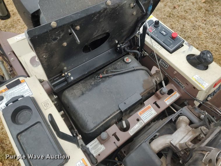 image for item LG9644 Grasshopper 225  ZTR lawn mower