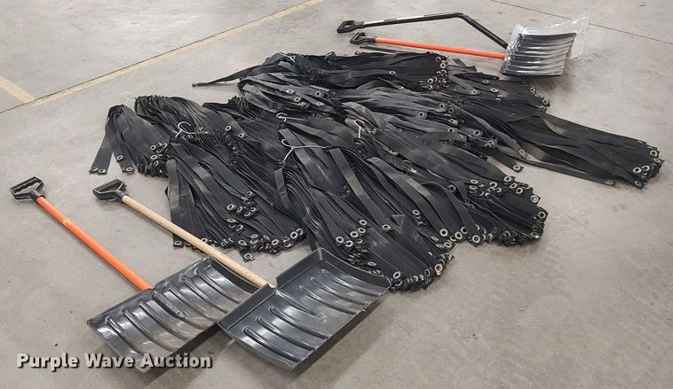 image for item LG9646 Lawn and garden equipment