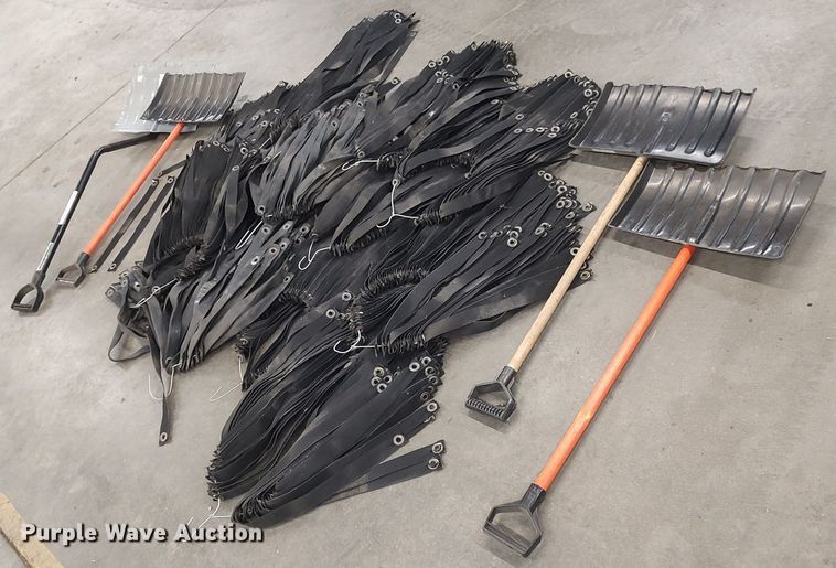 image for item LG9646 Lawn and garden equipment