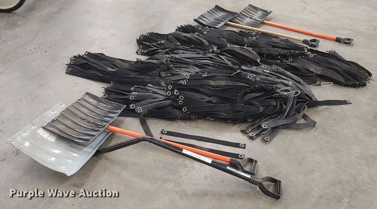 image for item LG9646 Lawn and garden equipment