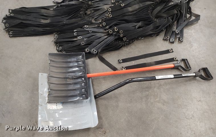 image for item LG9646 Lawn and garden equipment