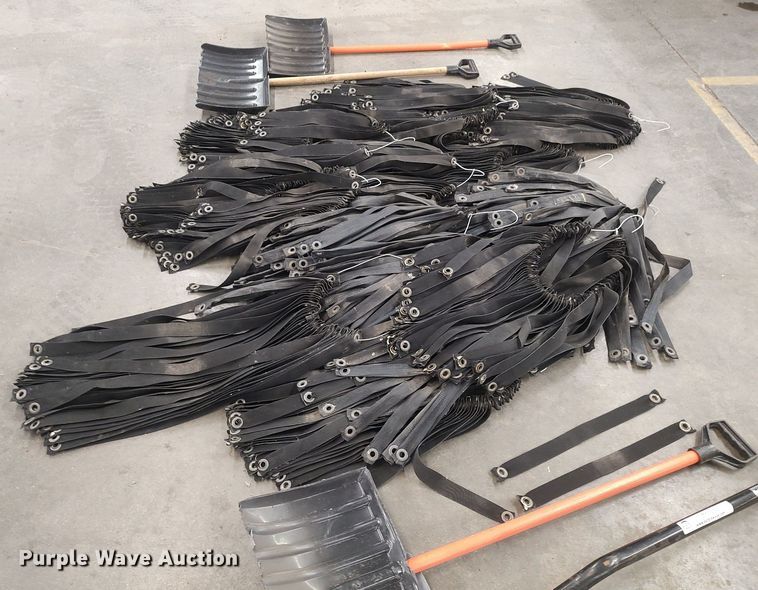 image for item LG9646 Lawn and garden equipment