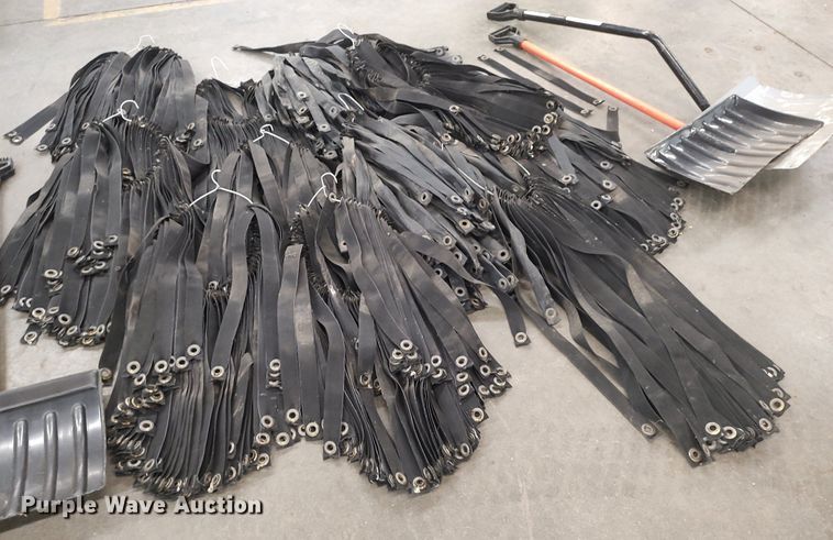 image for item LG9646 Lawn and garden equipment