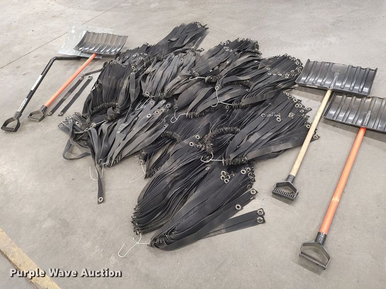 image for item LG9646 Lawn and garden equipment