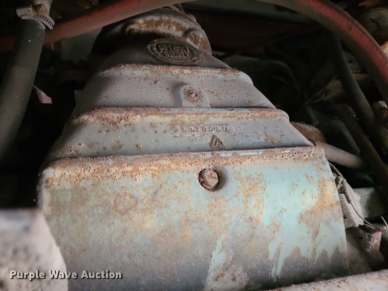 image for item LH9874 1972 Diamond Reo C-11464DB  crane truck