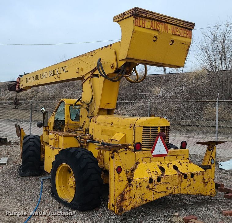 image for item LH9875 Austin Western 410SR  crane