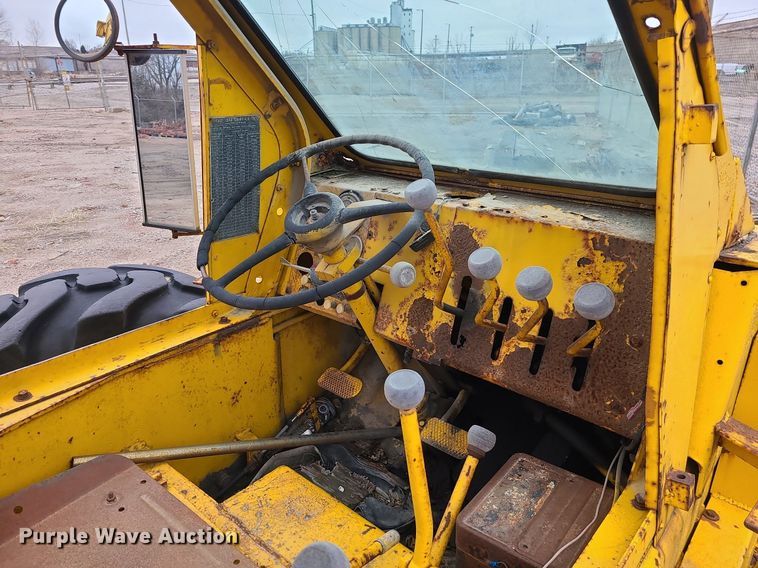 image for item LH9875 Austin Western 410SR  crane