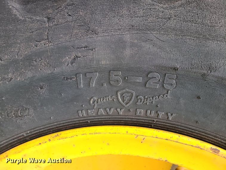 image for item LH9875 Austin Western 410SR  crane