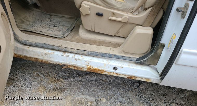 image for item LH9877 2012 Chevrolet Silverado 1500  Ext. Cab pickup truck