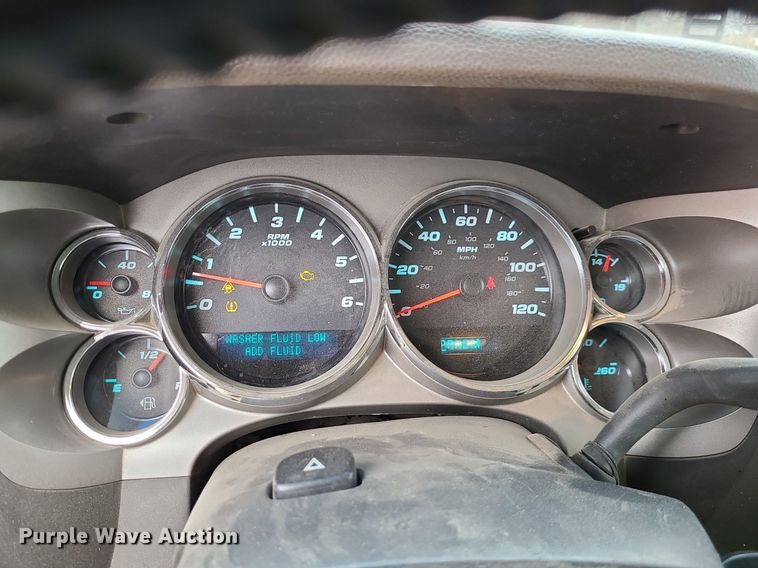 image for item LH9877 2012 Chevrolet Silverado 1500  Ext. Cab pickup truck