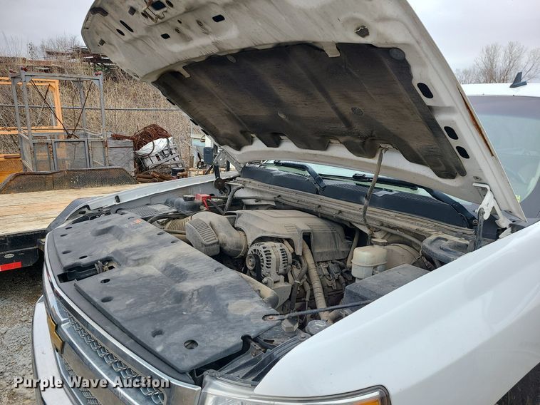 image for item LH9877 2012 Chevrolet Silverado 1500  Ext. Cab pickup truck