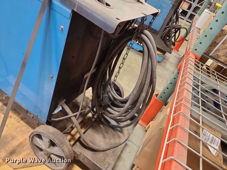 image for item LH9879 Miller Deltaweld 302  welder