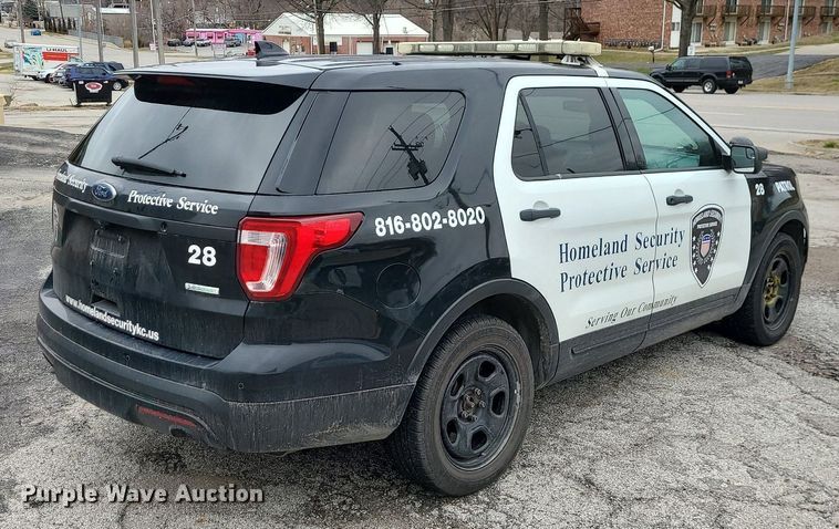 image for item LH9881 2016 Ford Explorer Police Interceptor  SUV