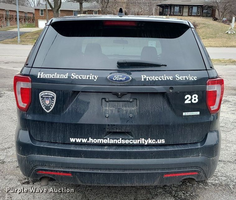 image for item LH9881 2016 Ford Explorer Police Interceptor  SUV