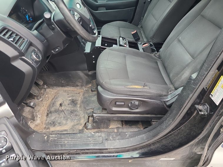 image for item LH9881 2016 Ford Explorer Police Interceptor  SUV