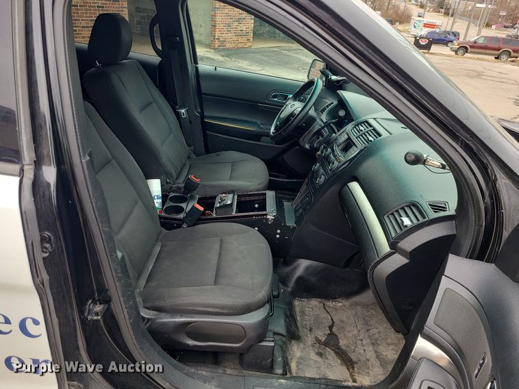 image for item LH9881 2016 Ford Explorer Police Interceptor  SUV