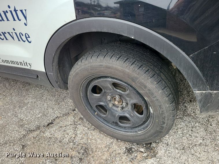 image for item LH9881 2016 Ford Explorer Police Interceptor  SUV