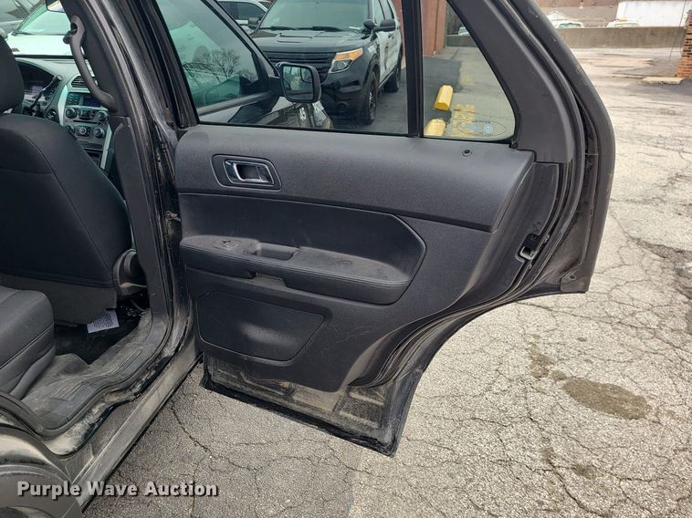 image for item LH9883 2013 Ford Explorer Police Interceptor  SUV