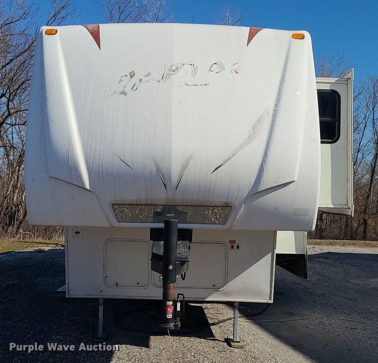 image for item LH9938 2008 Keystone RP3712  camper