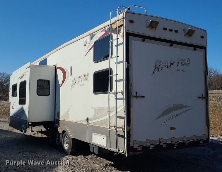 image for item LH9938 2008 Keystone RP3712  camper