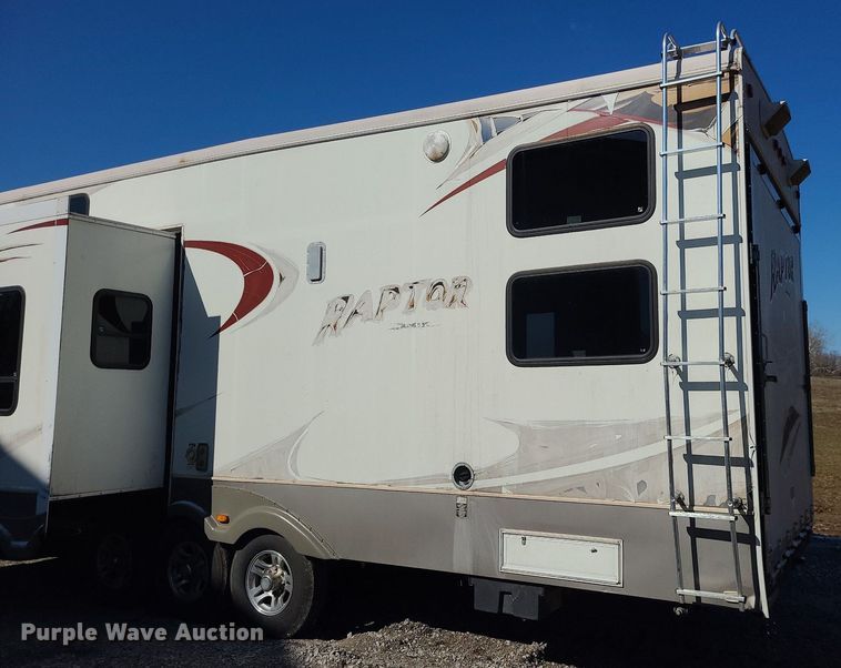 image for item LH9938 2008 Keystone RP3712  camper