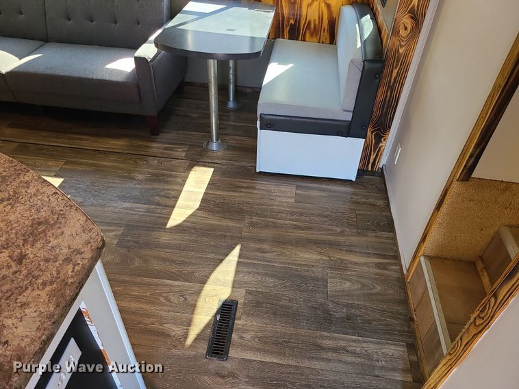 image for item LH9938 2008 Keystone RP3712  camper