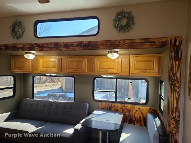 image for item LH9938 2008 Keystone RP3712  camper