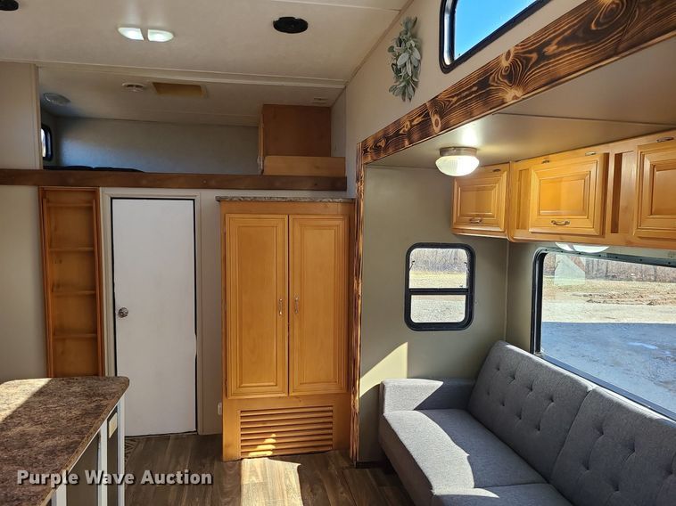 image for item LH9938 2008 Keystone RP3712  camper