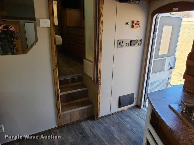 image for item LH9938 2008 Keystone RP3712  camper