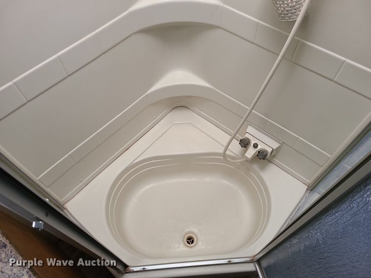 image for item LH9938 2008 Keystone RP3712  camper