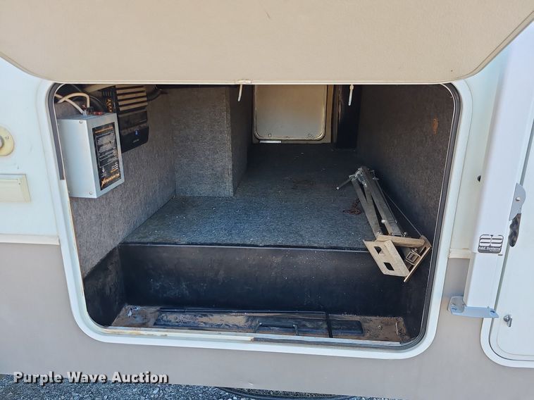 image for item LH9938 2008 Keystone RP3712  camper