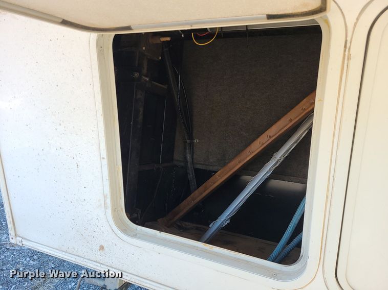 image for item LH9938 2008 Keystone RP3712  camper