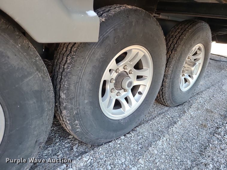 image for item LH9938 2008 Keystone RP3712  camper