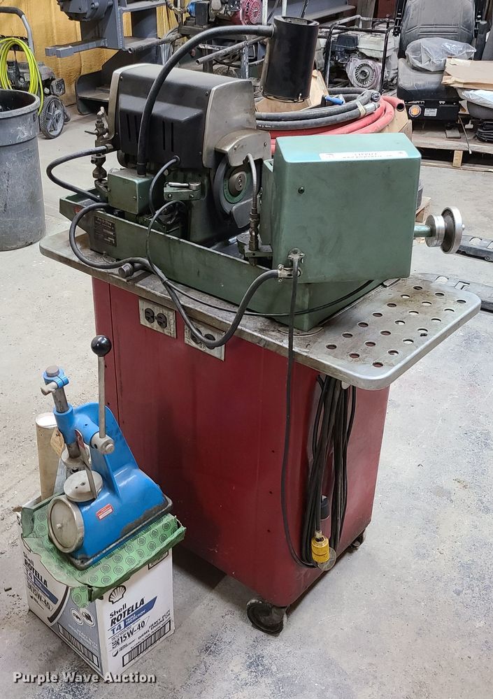 image for item LH9977 Kwik-Way  valve grinder