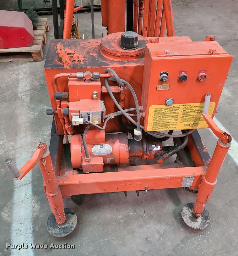 image for item LH9987 Uppup STDT750  vertical lift