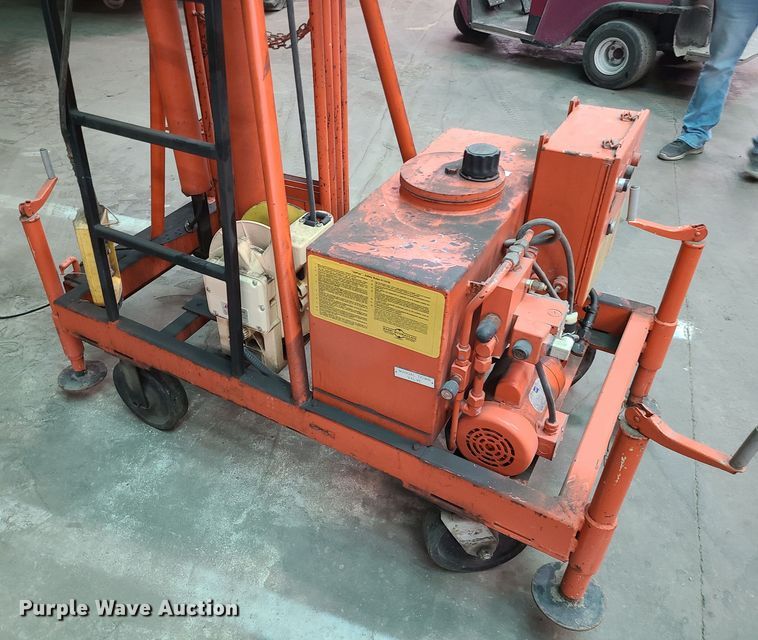 image for item LH9987 Uppup STDT750  vertical lift