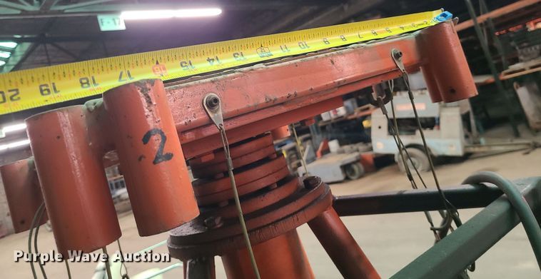 image for item LH9987 Uppup STDT750  vertical lift