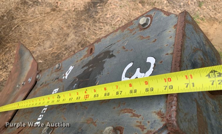 image for item LI9122 Bobcat TS34C  skid steer tree spade