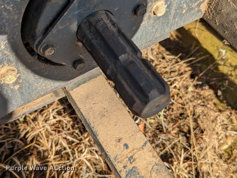 image for item LK9103 2006 Branson 6530R  MFWD tractor