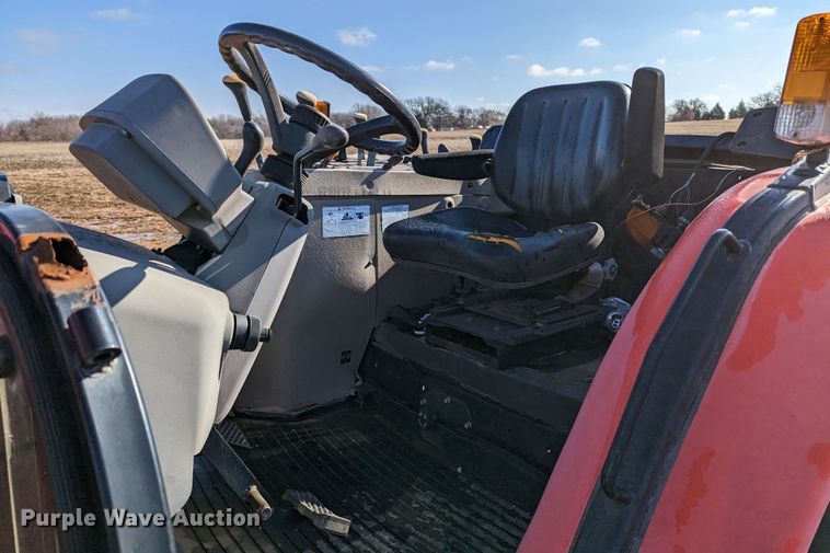 image for item LK9103 2006 Branson 6530R  MFWD tractor