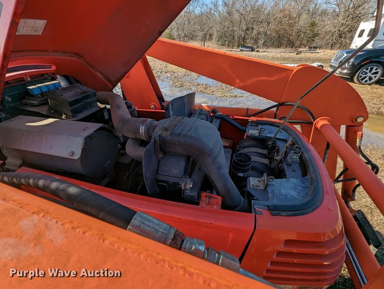 image for item LK9103 2006 Branson 6530R  MFWD tractor