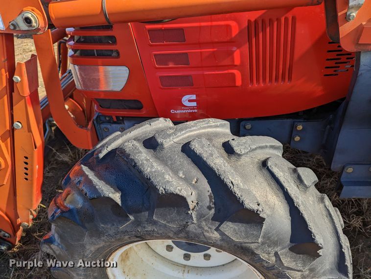 image for item LK9103 2006 Branson 6530R  MFWD tractor