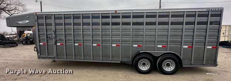image for item LN9139 2017 Titan  livestock trailer