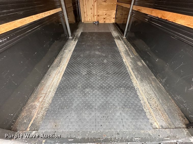 image for item LN9139 2017 Titan  livestock trailer